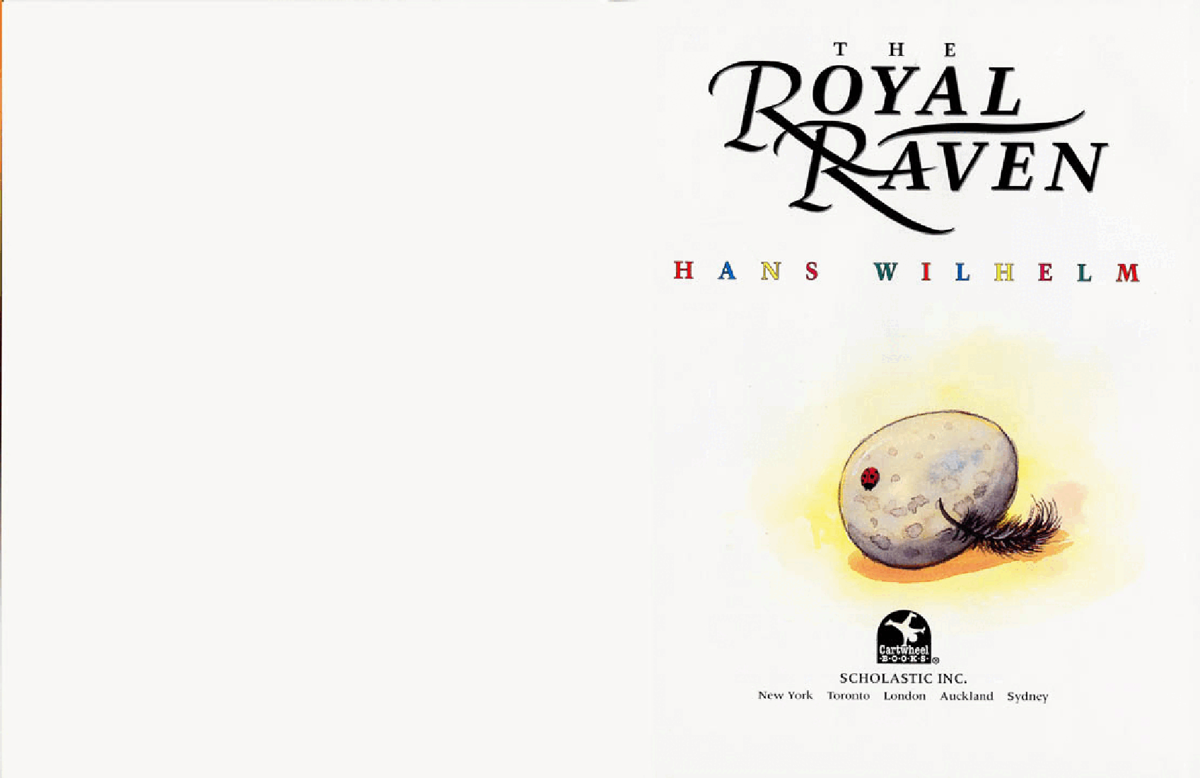 高清彩绘英文原版绘本Royal Raven.pdf,第2页预览
